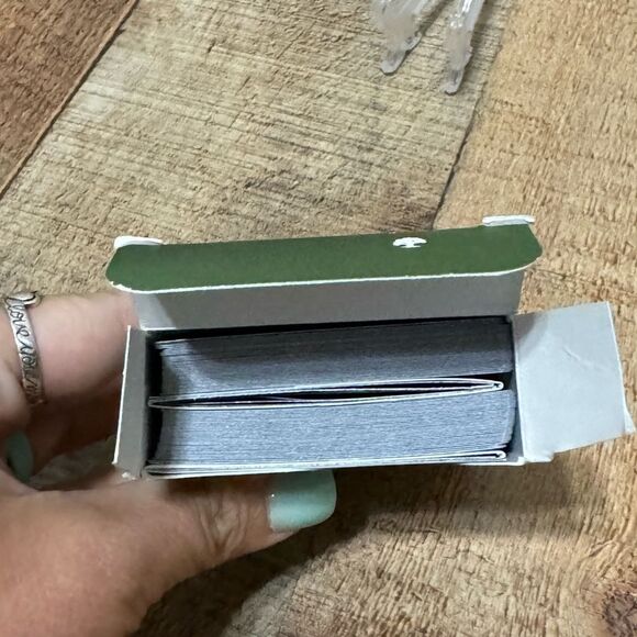 2017 Magic The Gathering Starter  Card Pack Green Mage 
Open pre owned - Picture 4 of 4